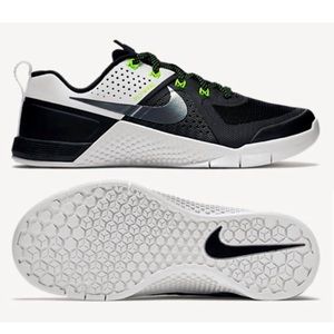 Nike Women’s Metcon 1 size 6.5